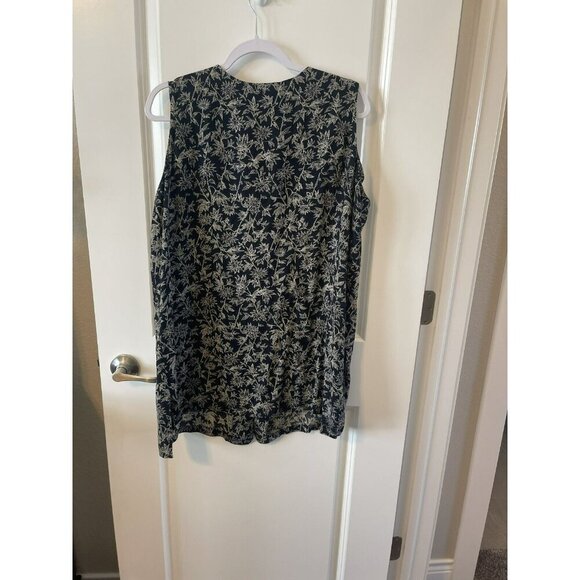 Lord & Taylor Sleeveless top & Pants Set Black Floral L Rayon Button Front Tunic - Picture 3 of 6